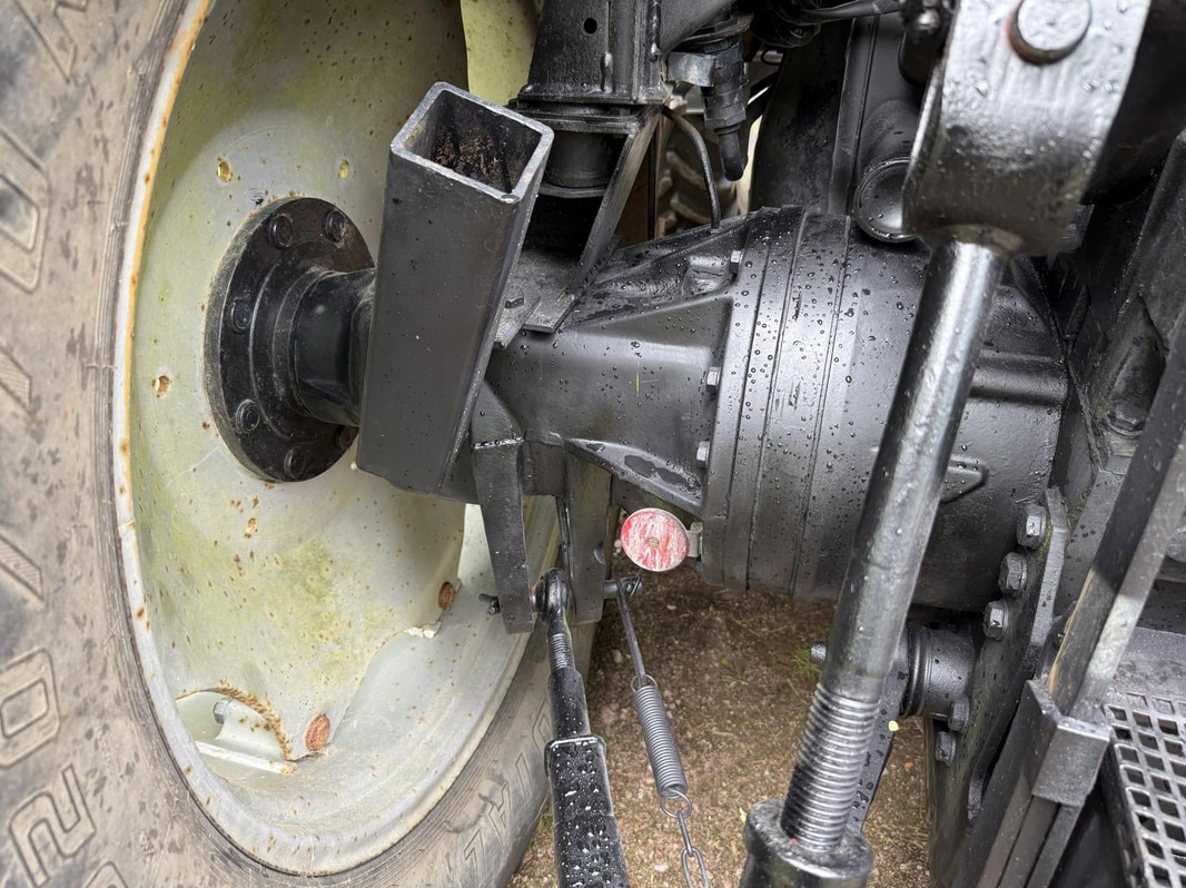 Traktor 4x4 Case IH 1056  105hk -1989