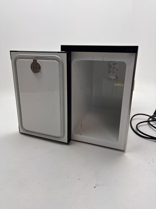 WMF 8000 S coffee machine, incl. WMF COOLER 6,5 LT milk cooler