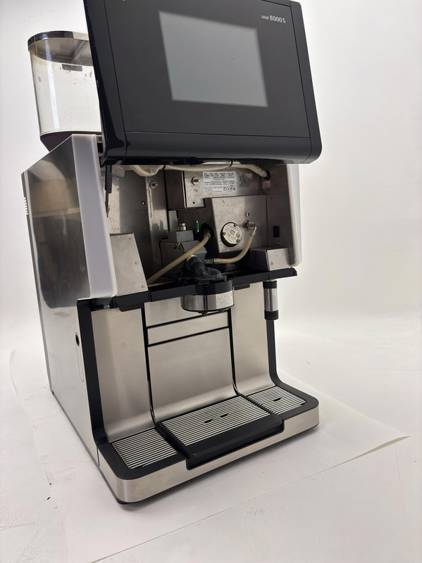 WMF 8000 S coffee machine, incl. WMF COOLER 6,5 LT milk cooler