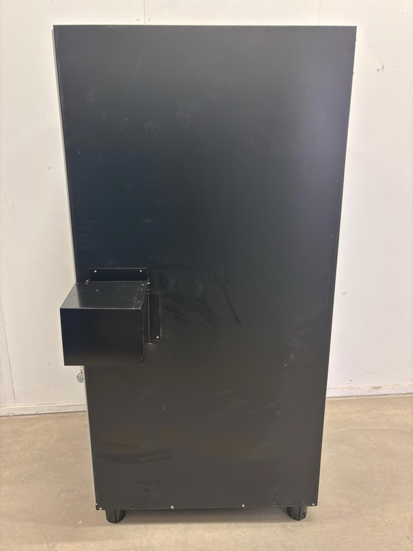 Refrigerated vending machine Vision, Comboplus S R 290 V8, incl. screen, card reader and built-in installation parts