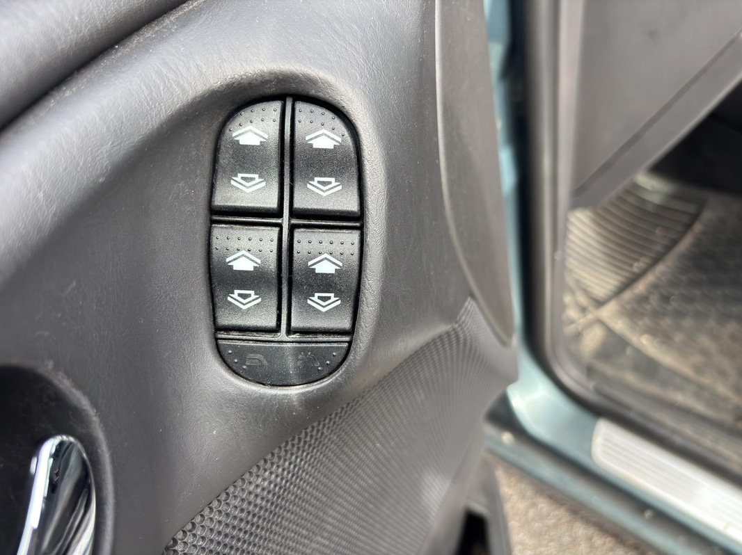 Ford DNW Focus -2002 | Petrol Automatic