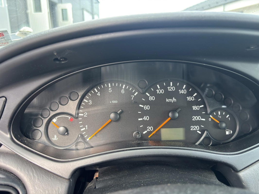 Ford DNW Focus -2002 | Petrol Automatic