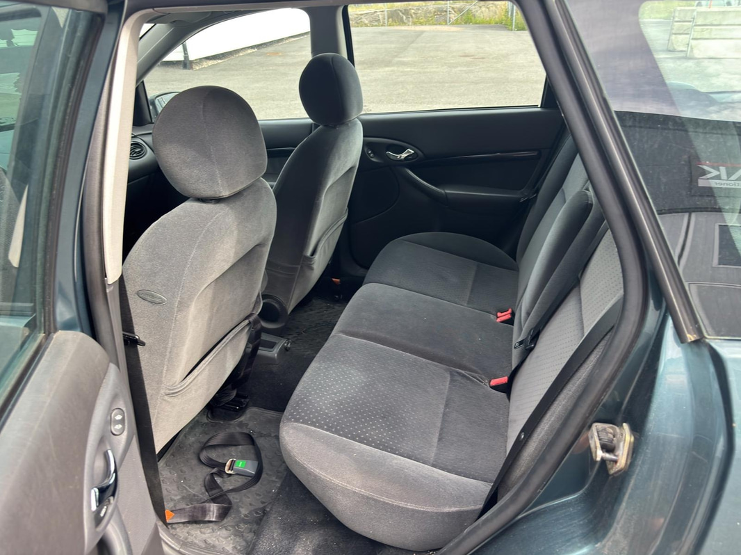 Ford DNW Focus -2002 | Petrol Automatic