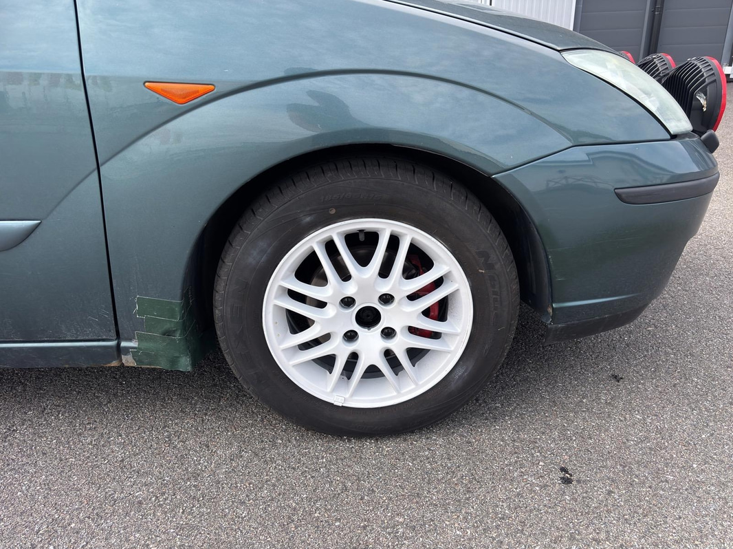 Ford DNW Focus -2002 | Petrol Automatic