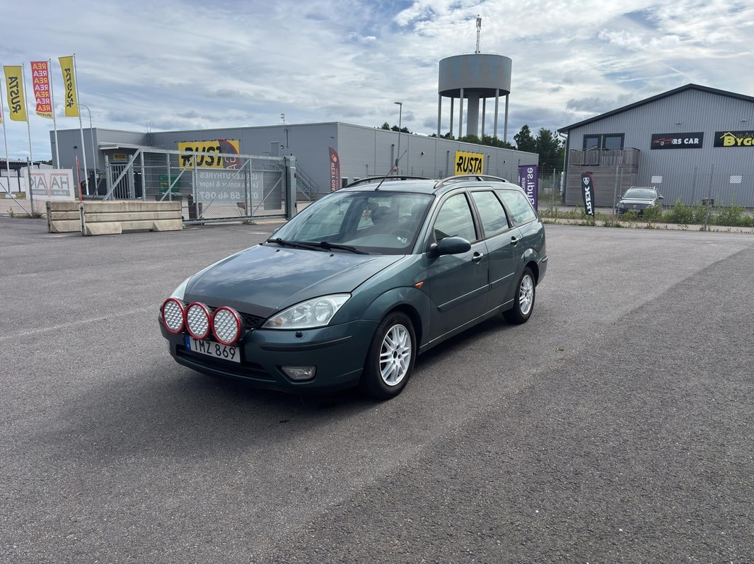 Ford DNW Focus -2002 | Petrol Automatic