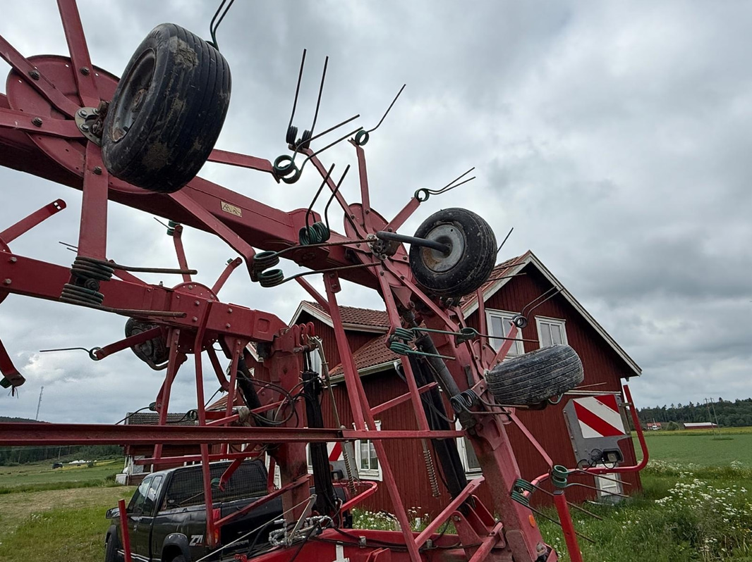 Tedder Kverneland 85140C, -2013