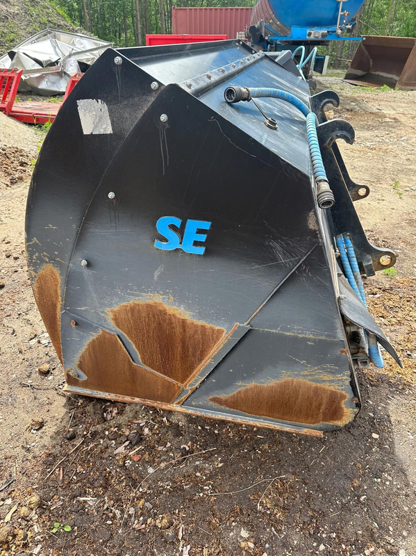 Sand spreader bucket L, SE Equipment. W=2 485 mm. 3 350 l. -2023