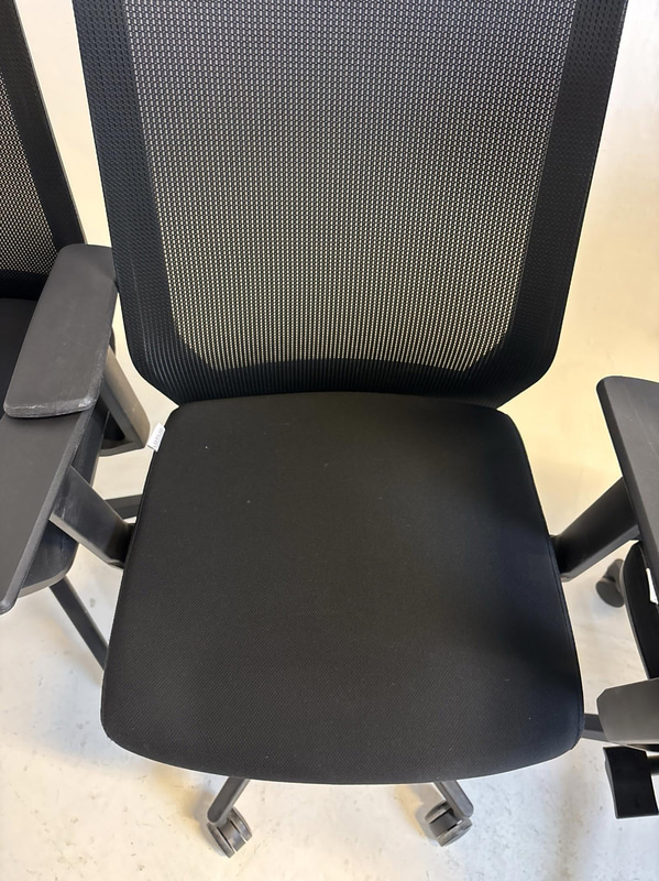 5 Lotus Furniture Office Chairs