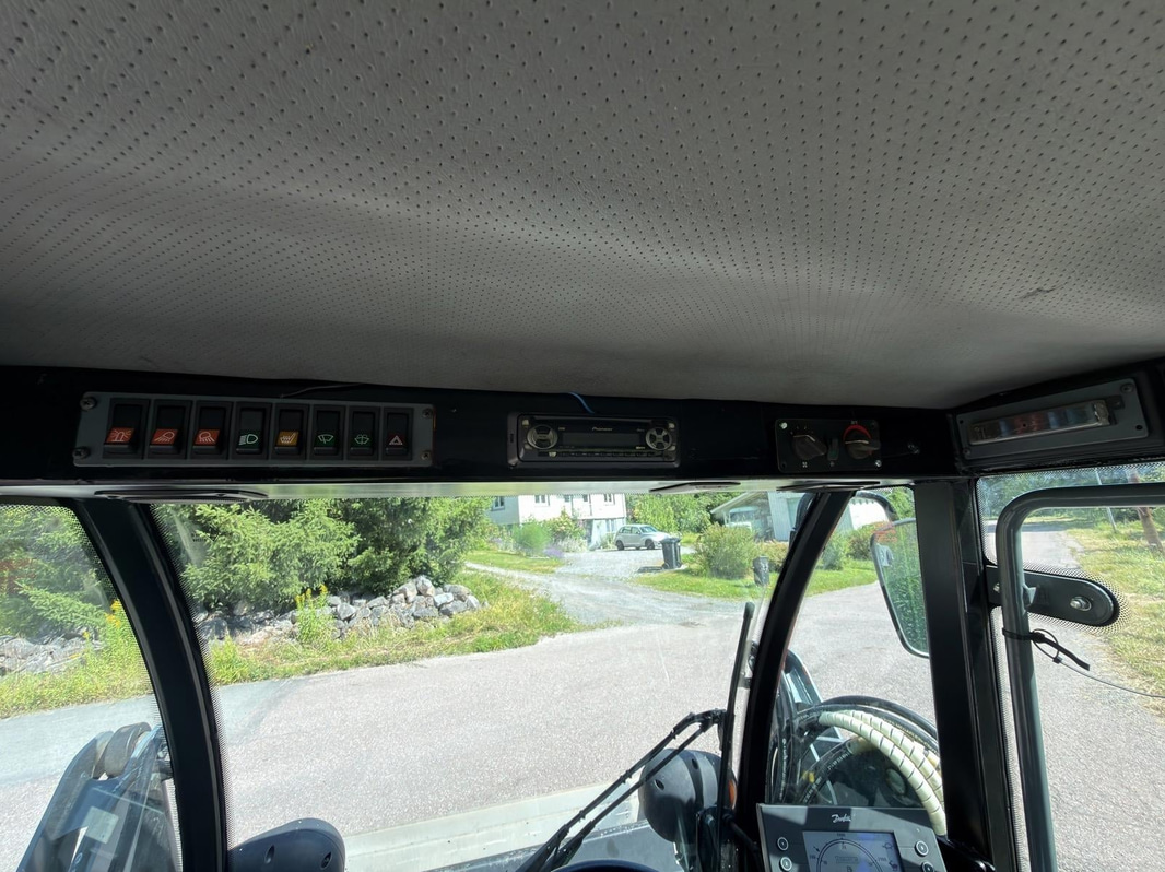Belos TransGiant Implement Carrier | 4WD | Plow & Bucket | 2007