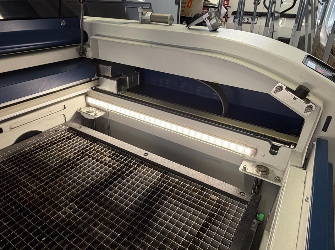 Laser engraving machine, Epilog Laser Fusion