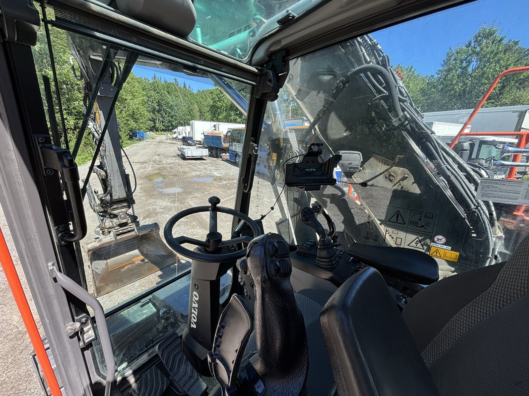 Volvo EW160E