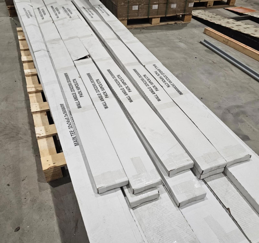 Komplett undertakspaket inkl. bärverk – 100 m², svart
