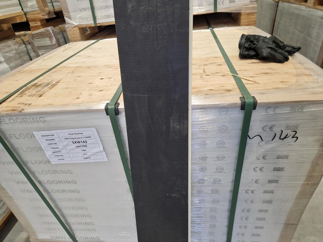 Pall vinylgolv, 114m², Ek