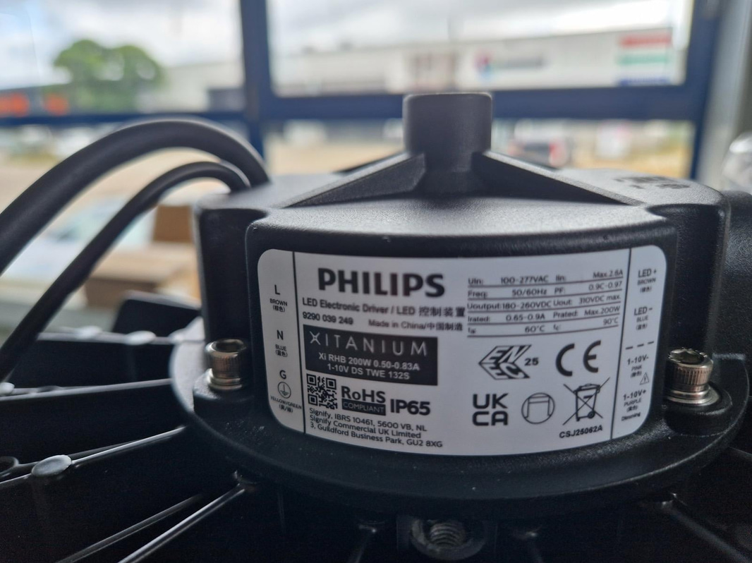 40 st HighBay-lampor, 200W, Philips