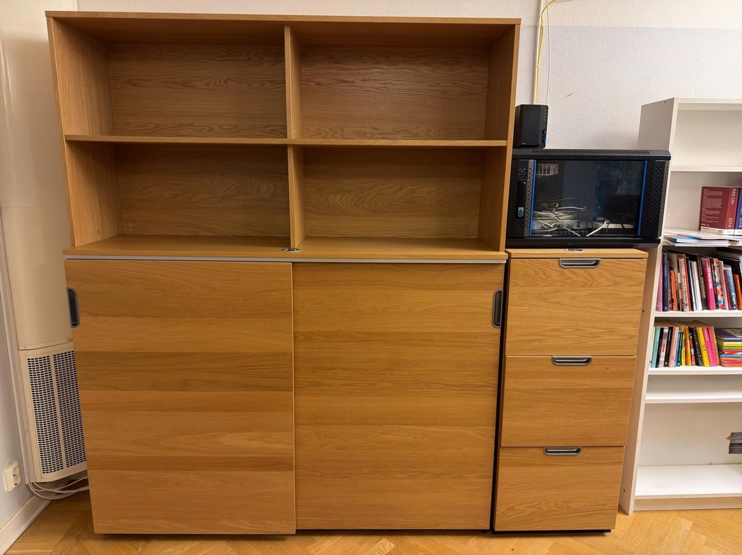 Office shelving unit and filing cabinet
