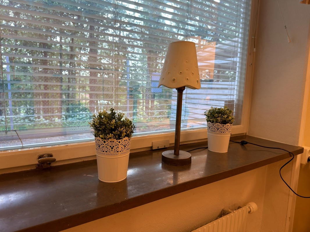 2 wall shelves and assorted decorative items.