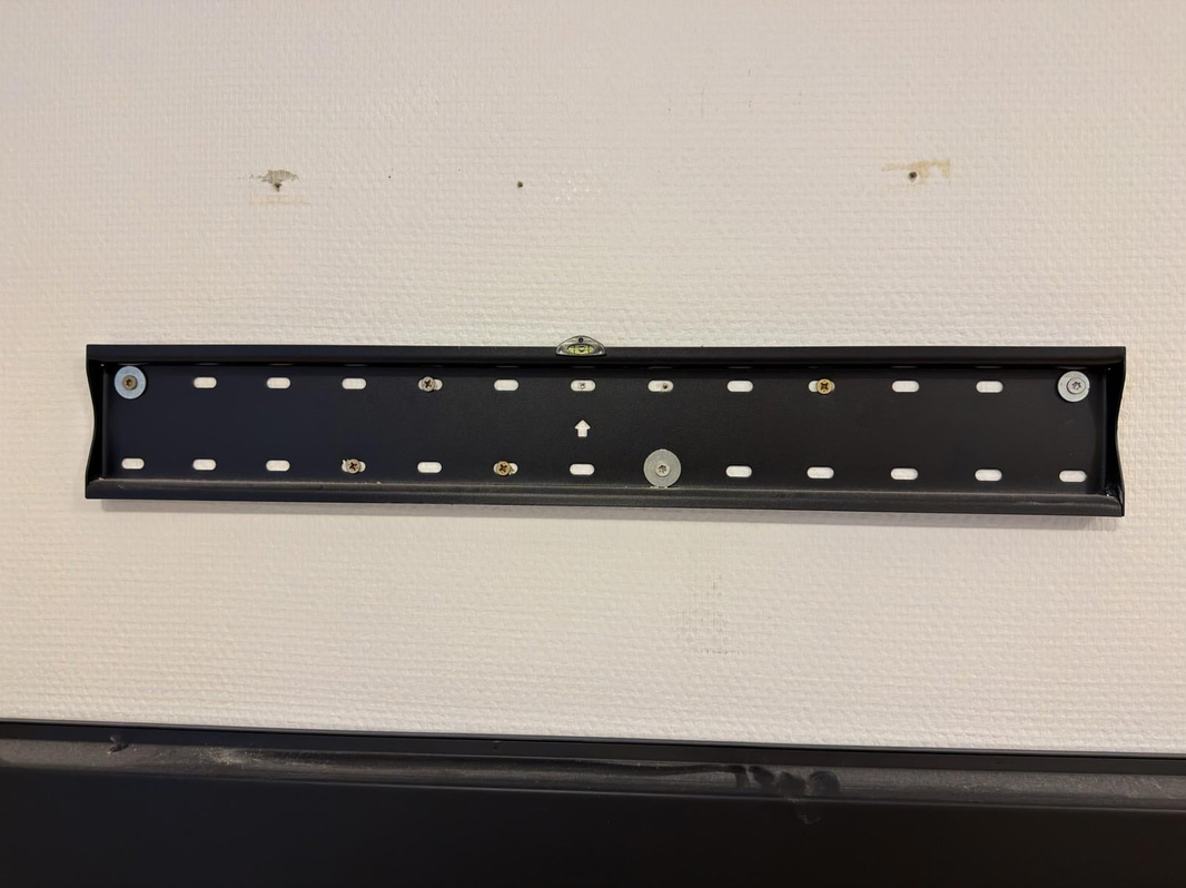TV Andersson LED5045UHDA, 50 tum