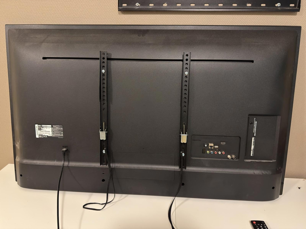 TV LG 49UN71006LB, 49 tum, 4K