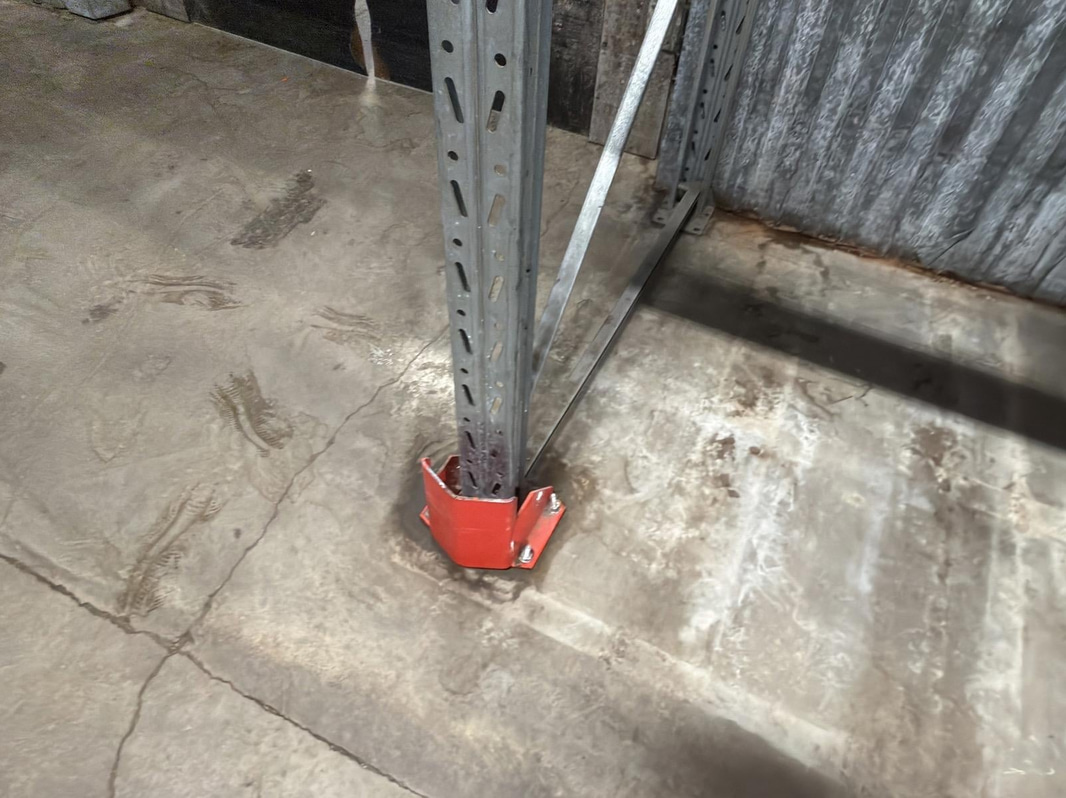 Pallet racking, 11 sections
