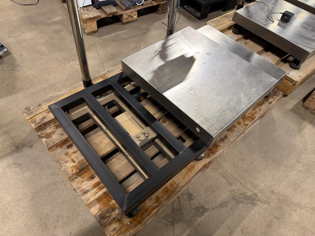 Industrial Scale EK BVT10-10, 75 & 150 kg