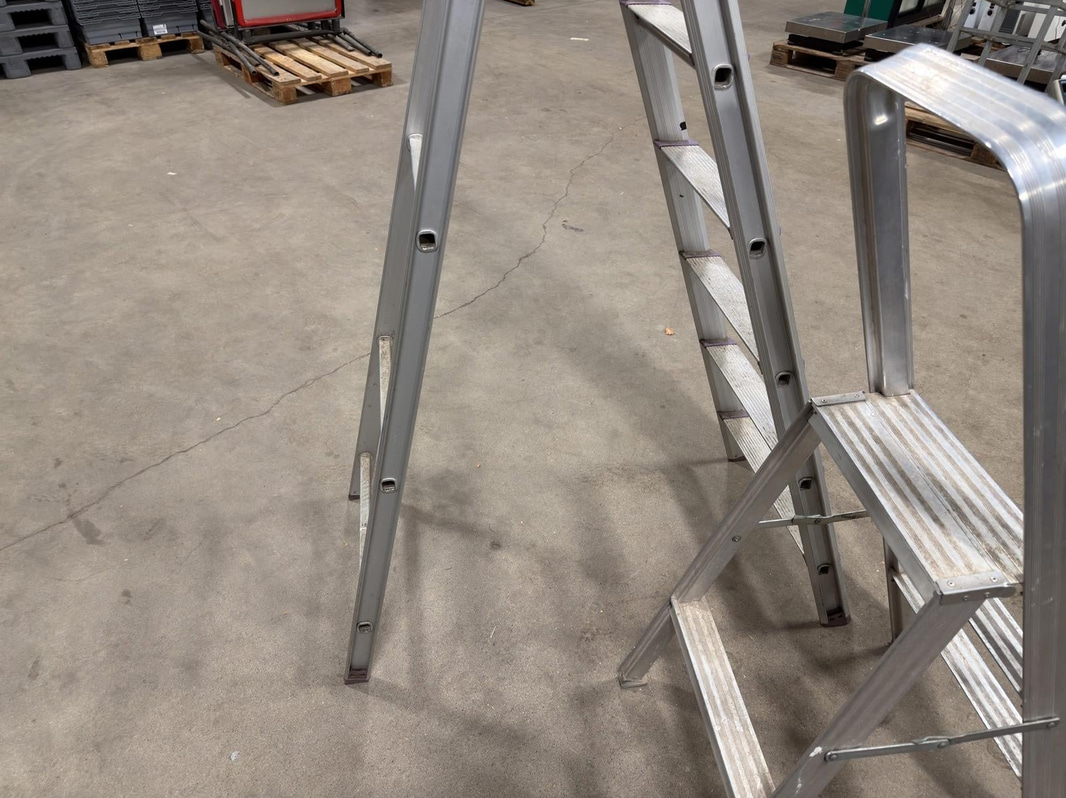 2 stepladders