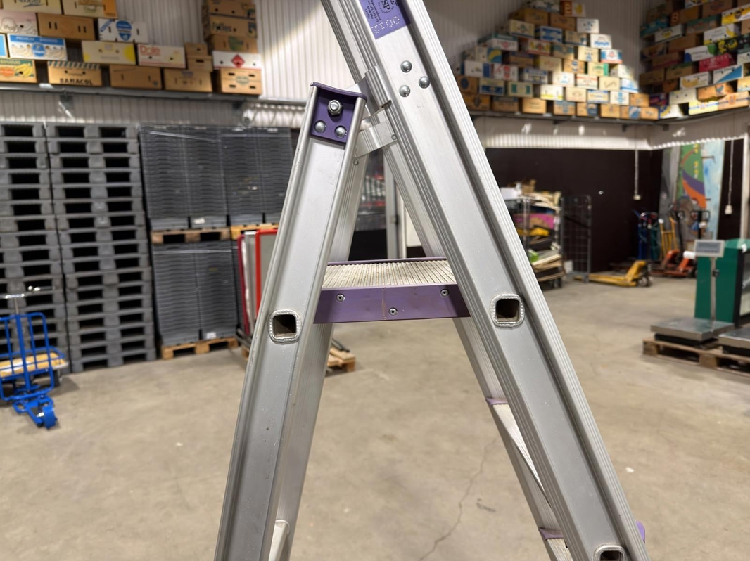 2 stepladders