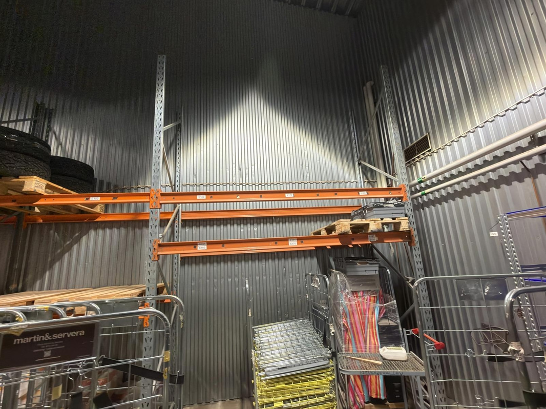 Pallet racking, 8 bays, Kasten
