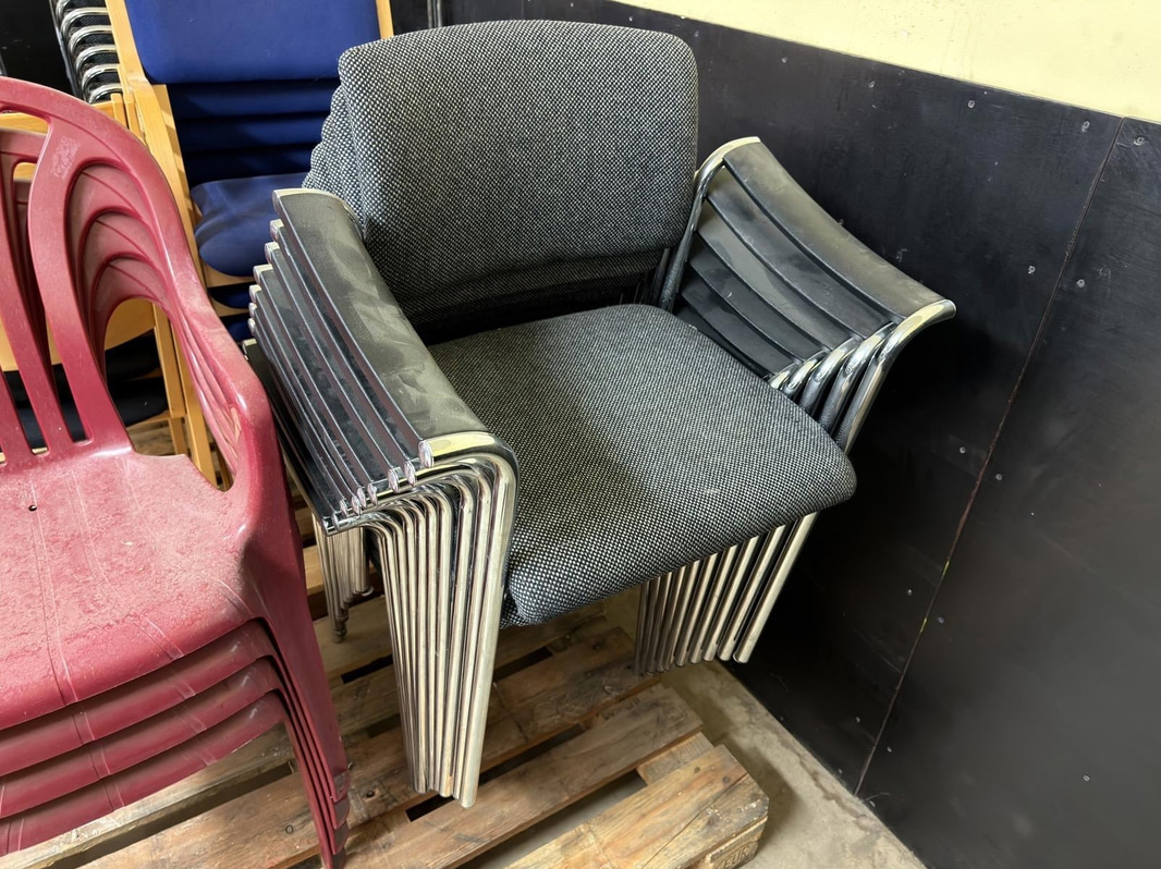 44 stackable chairs