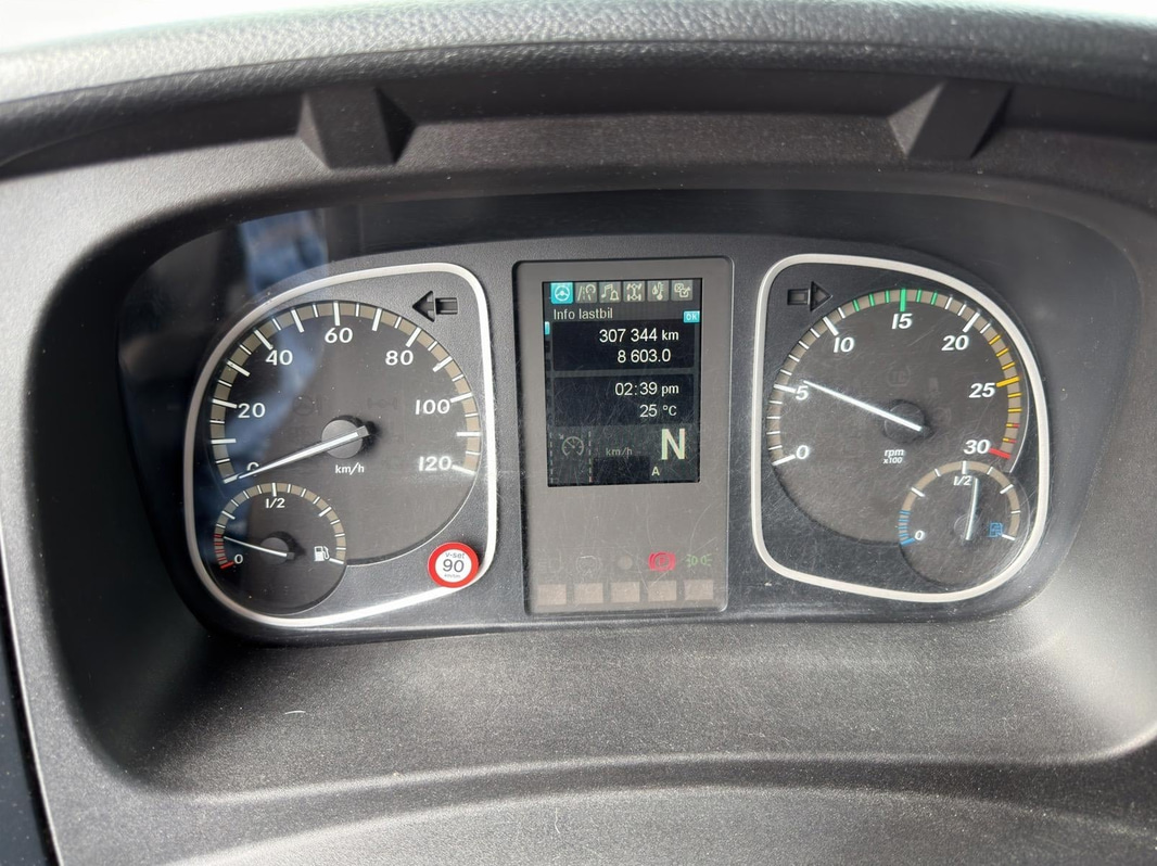 Kylbil Mercedes-Benz Atego -2018