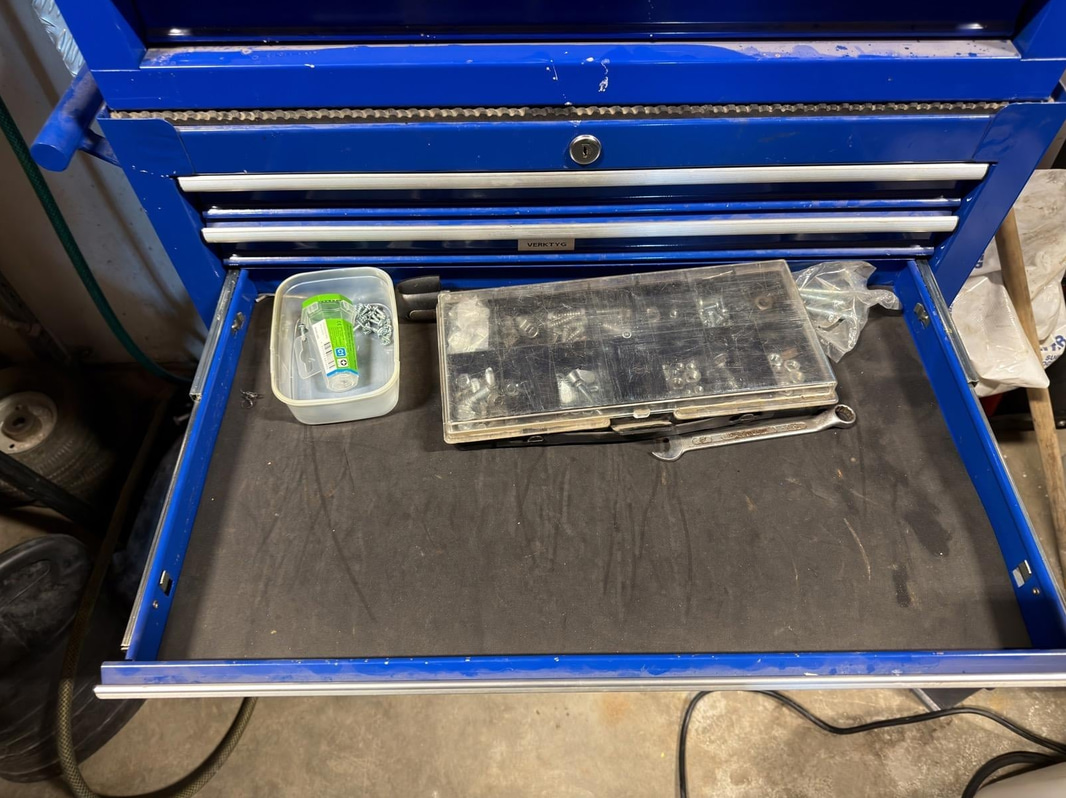 Biltema tool trolley with contents