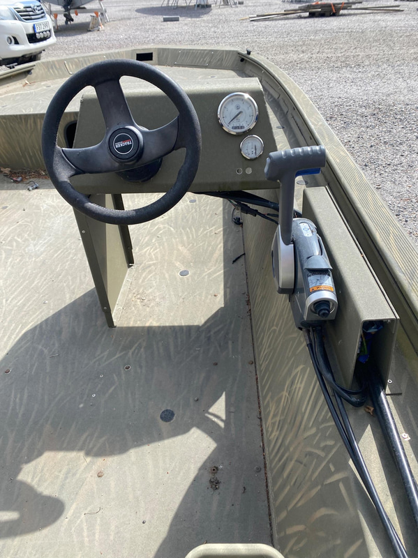 Tracker Grizzly 1754 med Evinrude 50 Motorbåt