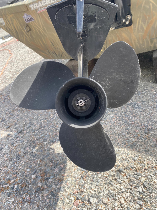 Tracker Grizzly 1754 med Evinrude 50 Motorbåt