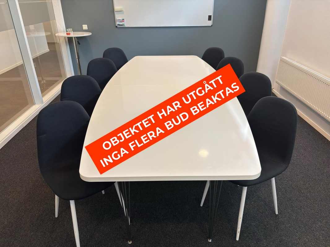Office table including 8 Venture Design office chairs