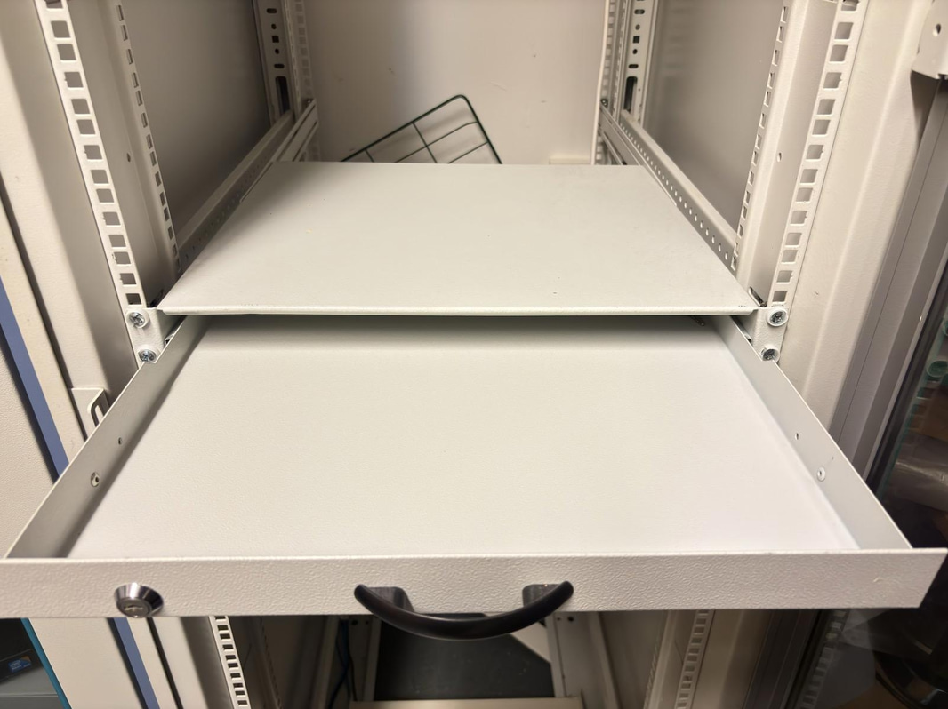Serverrack Imrak