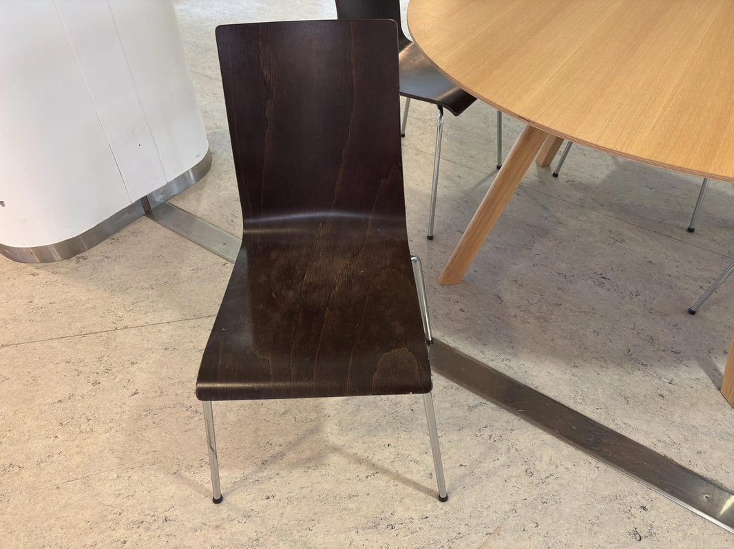 Bord inkl. 4 st. stolar