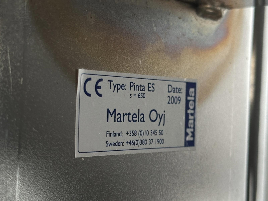 Höj- sänkbart skrivbord Martela, inkl. kontorsstol