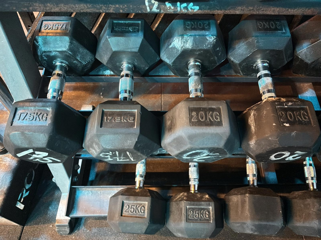 Dumbbell Rack incl. Dumbbells