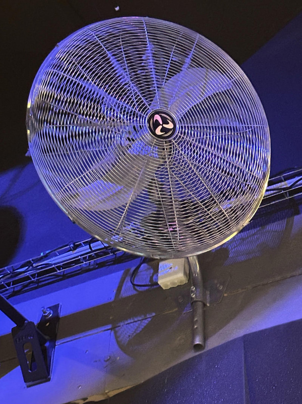 2 Large Fans