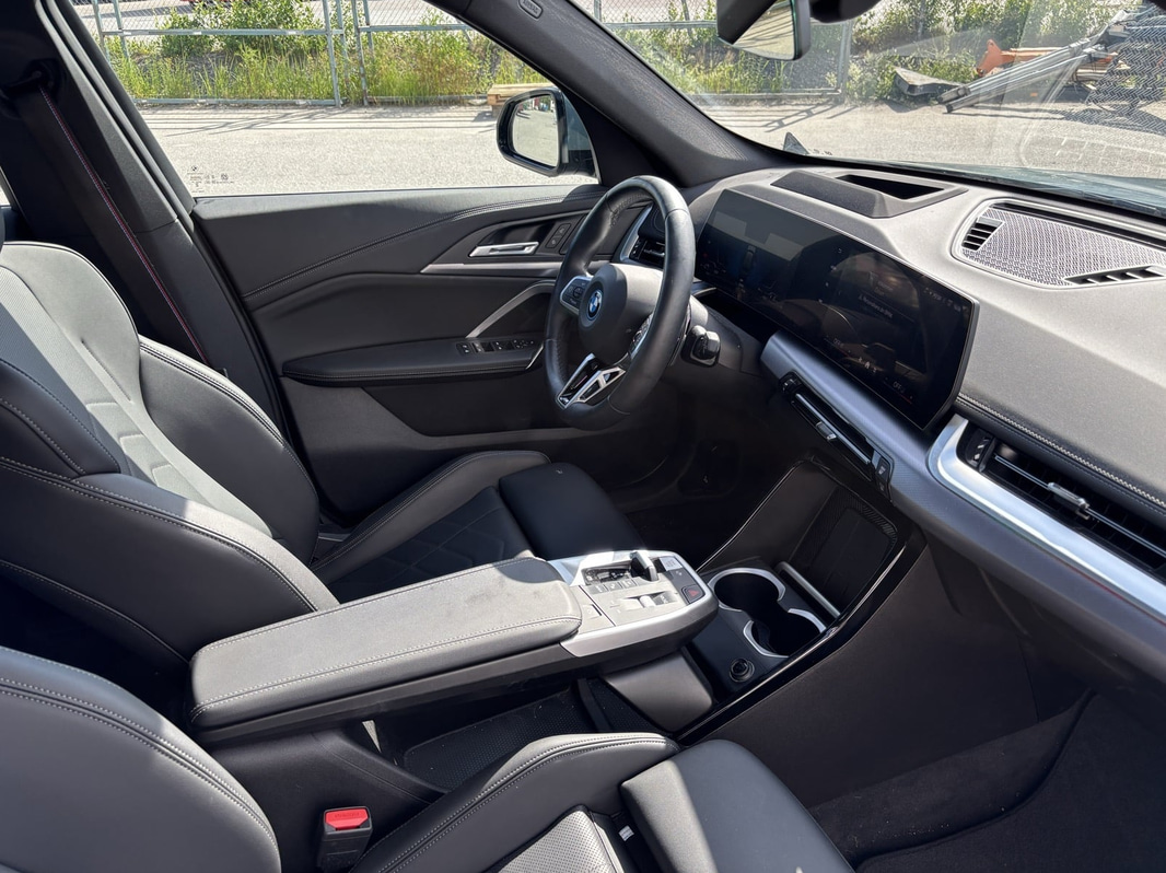BMW X1 xDrive25E M Sport -2024 | Laddhybrid