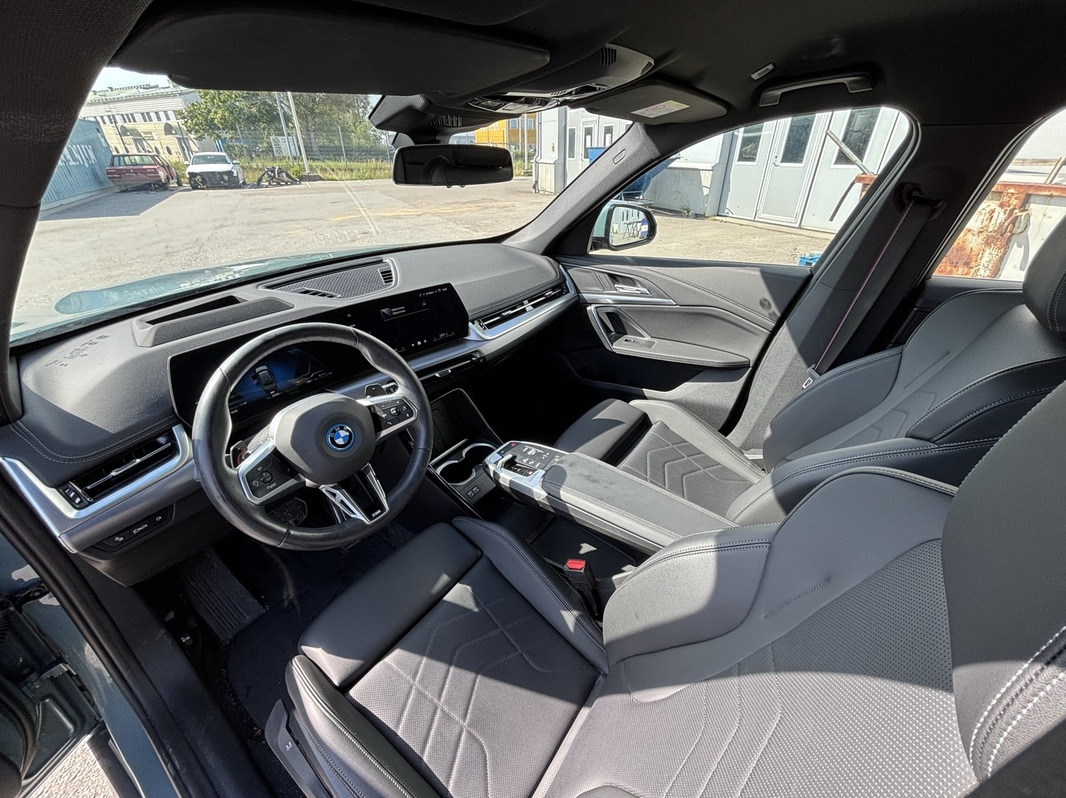 BMW X1 xDrive25E M Sport -2024 | Laddhybrid