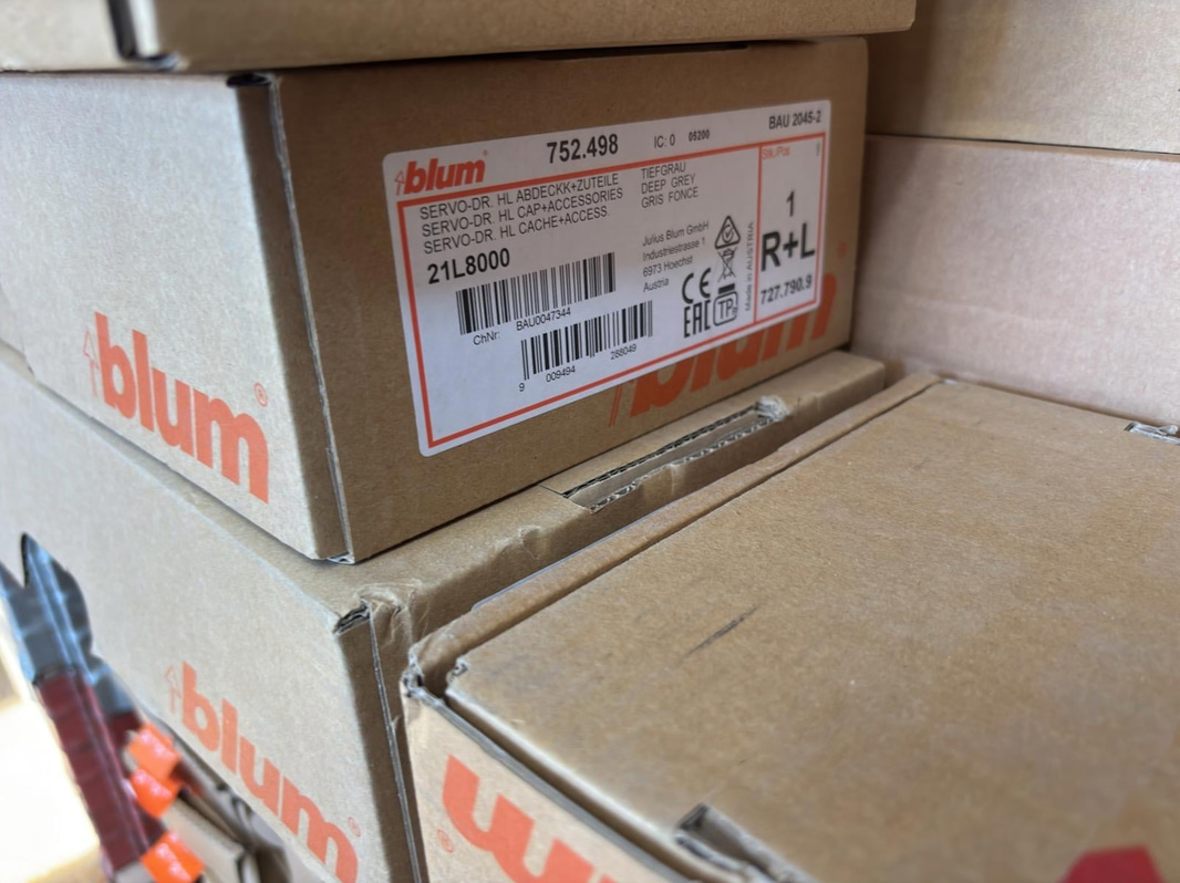 Köksdelar Blum, Kesseböhmer, Lube