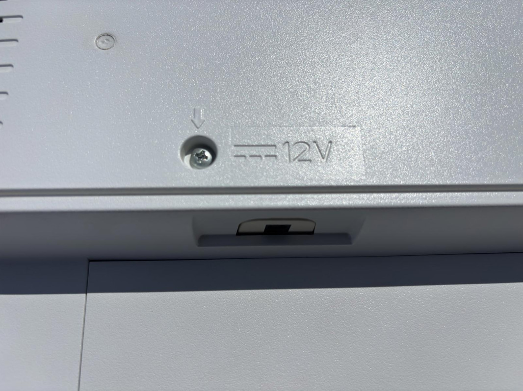 2 st 12 volts TV