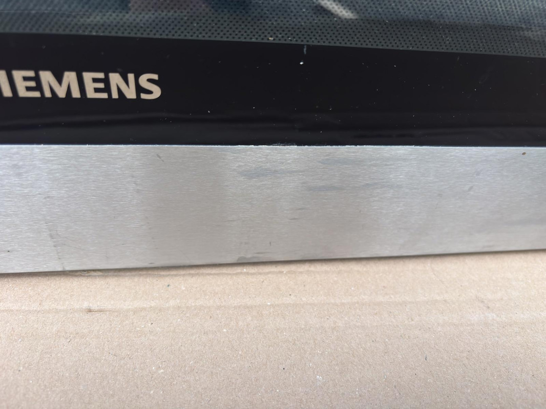 Ugn för inbyggnad Siemens