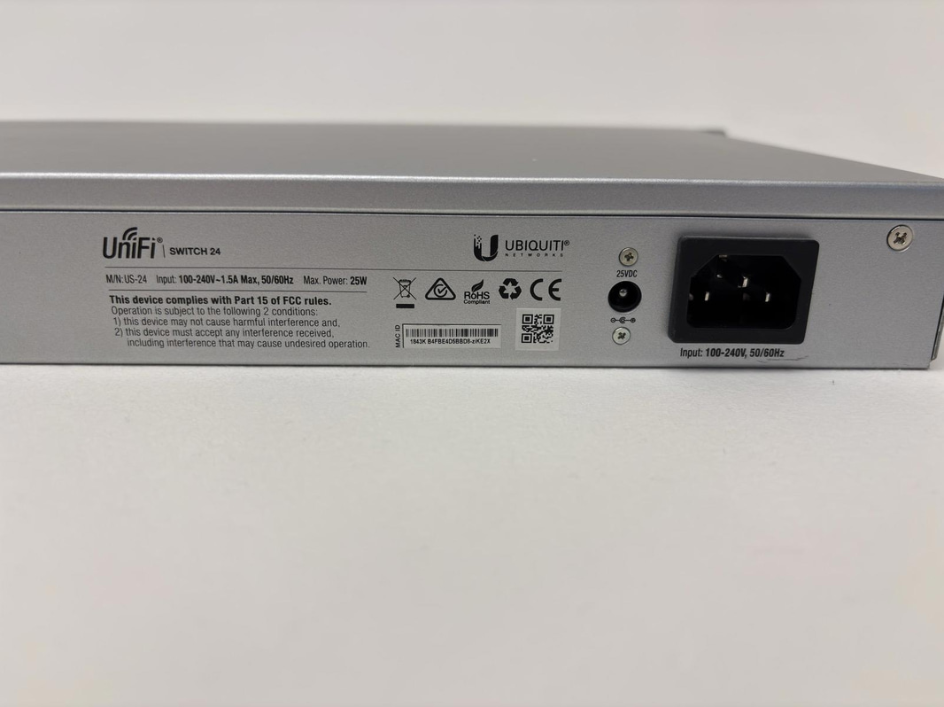 Ubiquiti US24 24-port switch