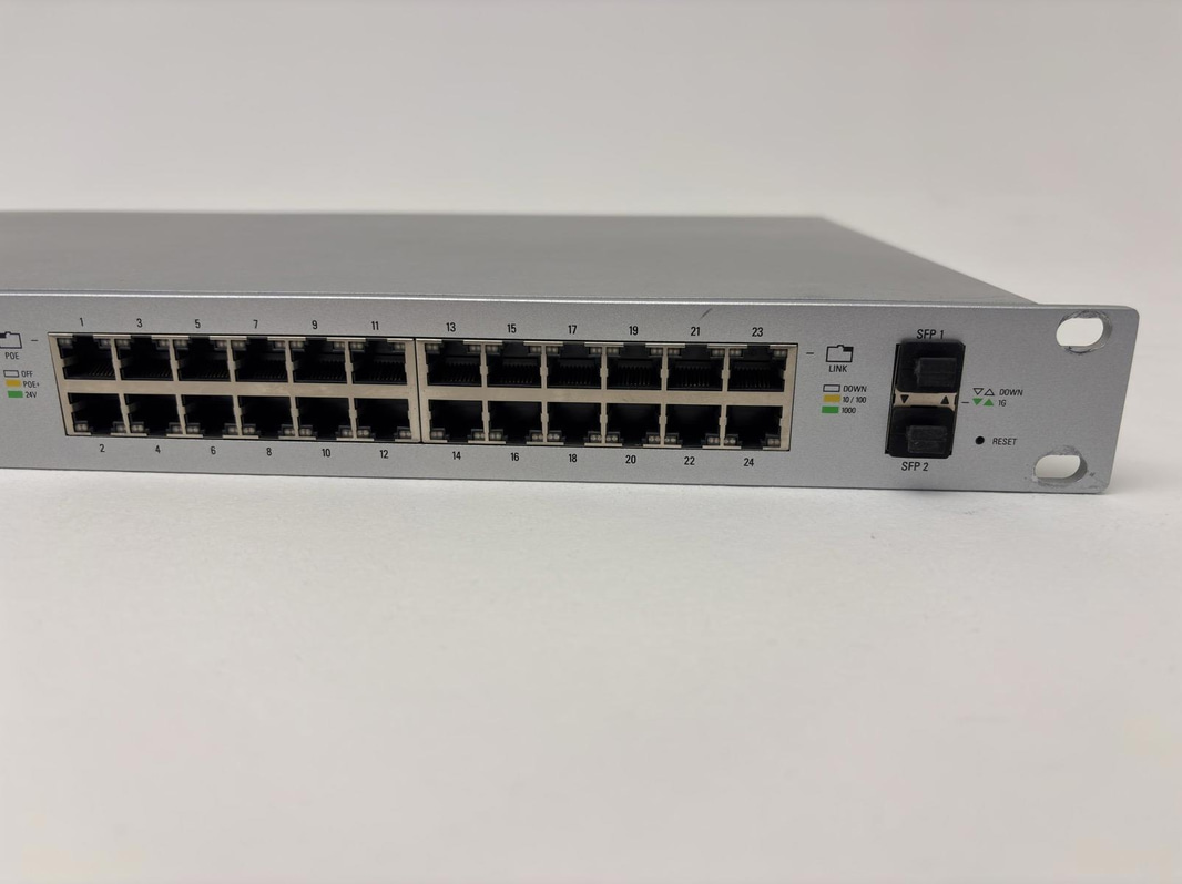 Switch Ubiquiti US-24-250W 24-port