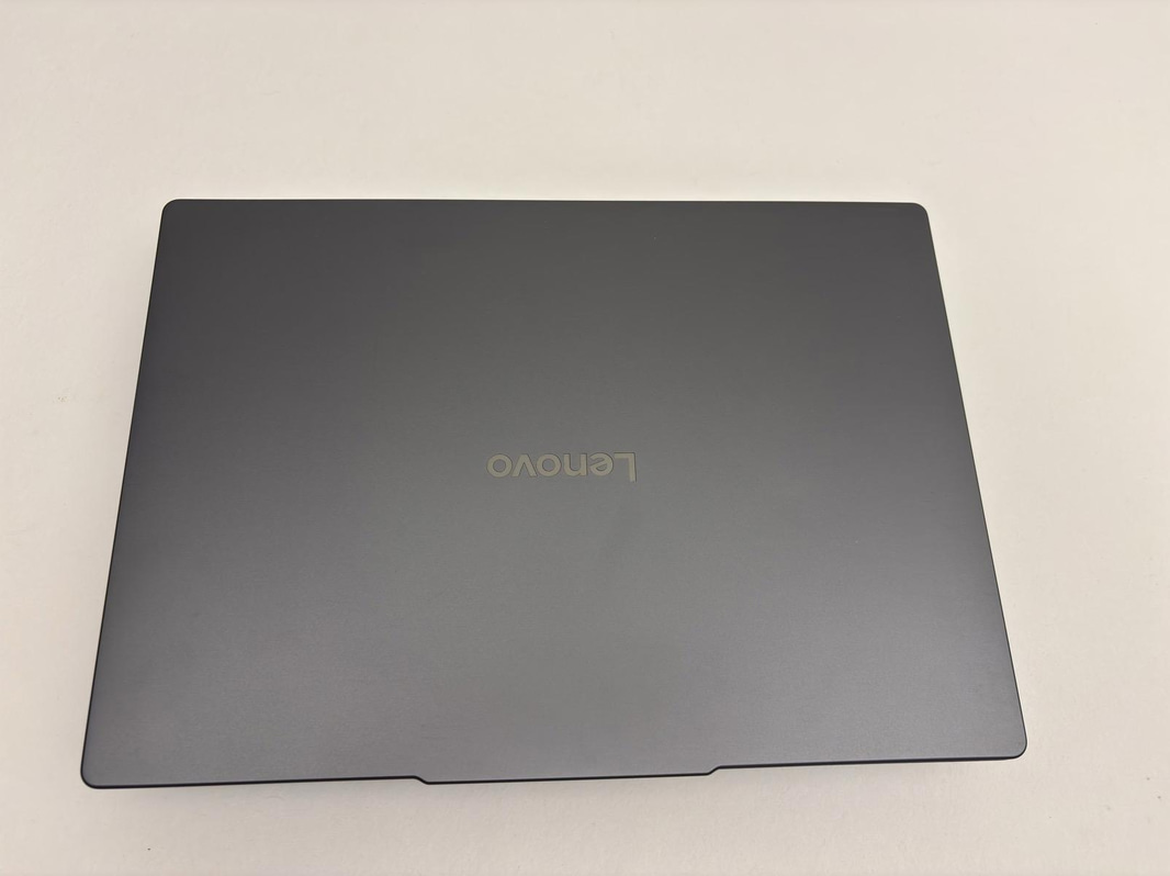 Bärbar dator Lenovo IdeaPad Slim 3 14IRH10