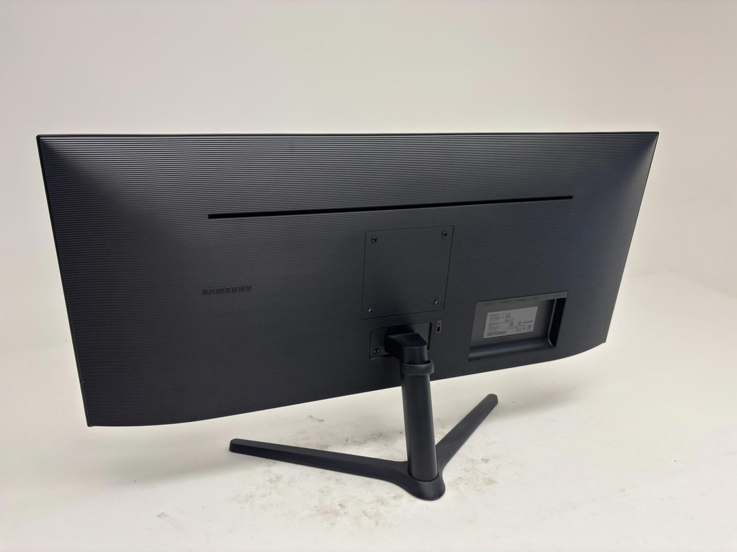 Samsung S34C500GAU 34-inch Monitor