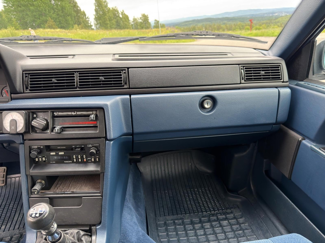 Veteranbil Volvo 744-883 GL/E-PKT -1989 | 8100 mil
