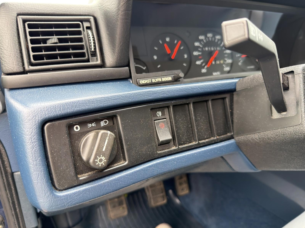 Veteranbil Volvo 744-883 GL/E-PKT -1989 | 8100 mil