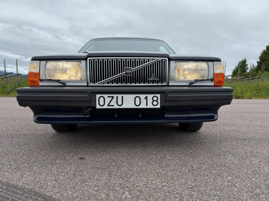 Veteranbil Volvo 744-883 GL/E-PKT -1989 | 8100 mil